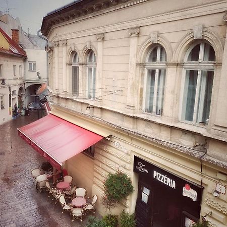 Apartament Jedinecny Byt V Historickom Centre Kosic Koszyce Zewnętrze zdjęcie